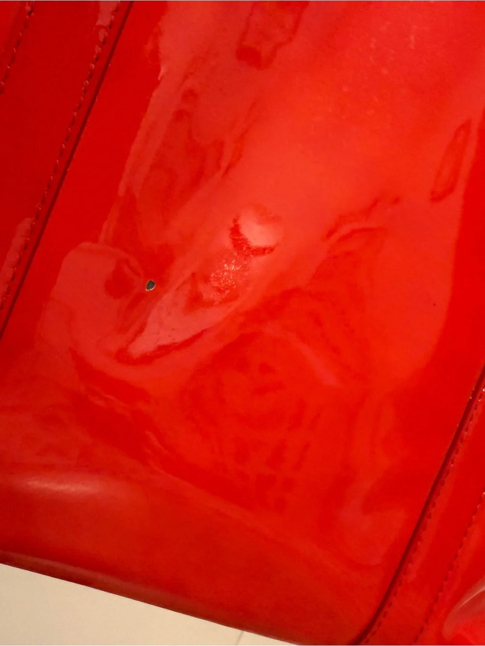 Sezane "The Tote" in Patent Red - Picture 14 of 14